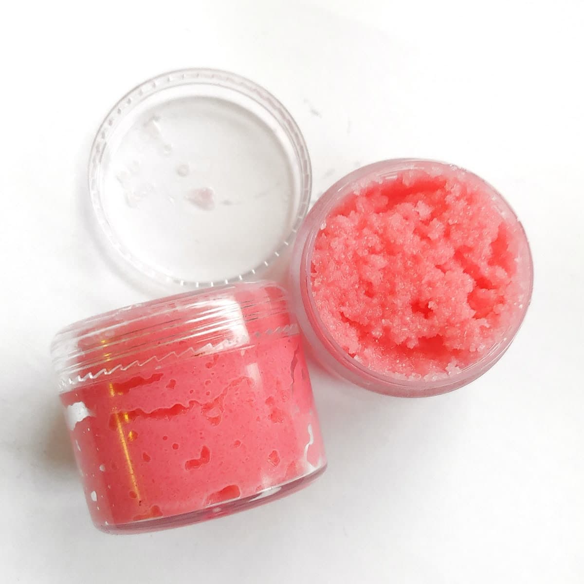 Kiss me scrub - Image 1